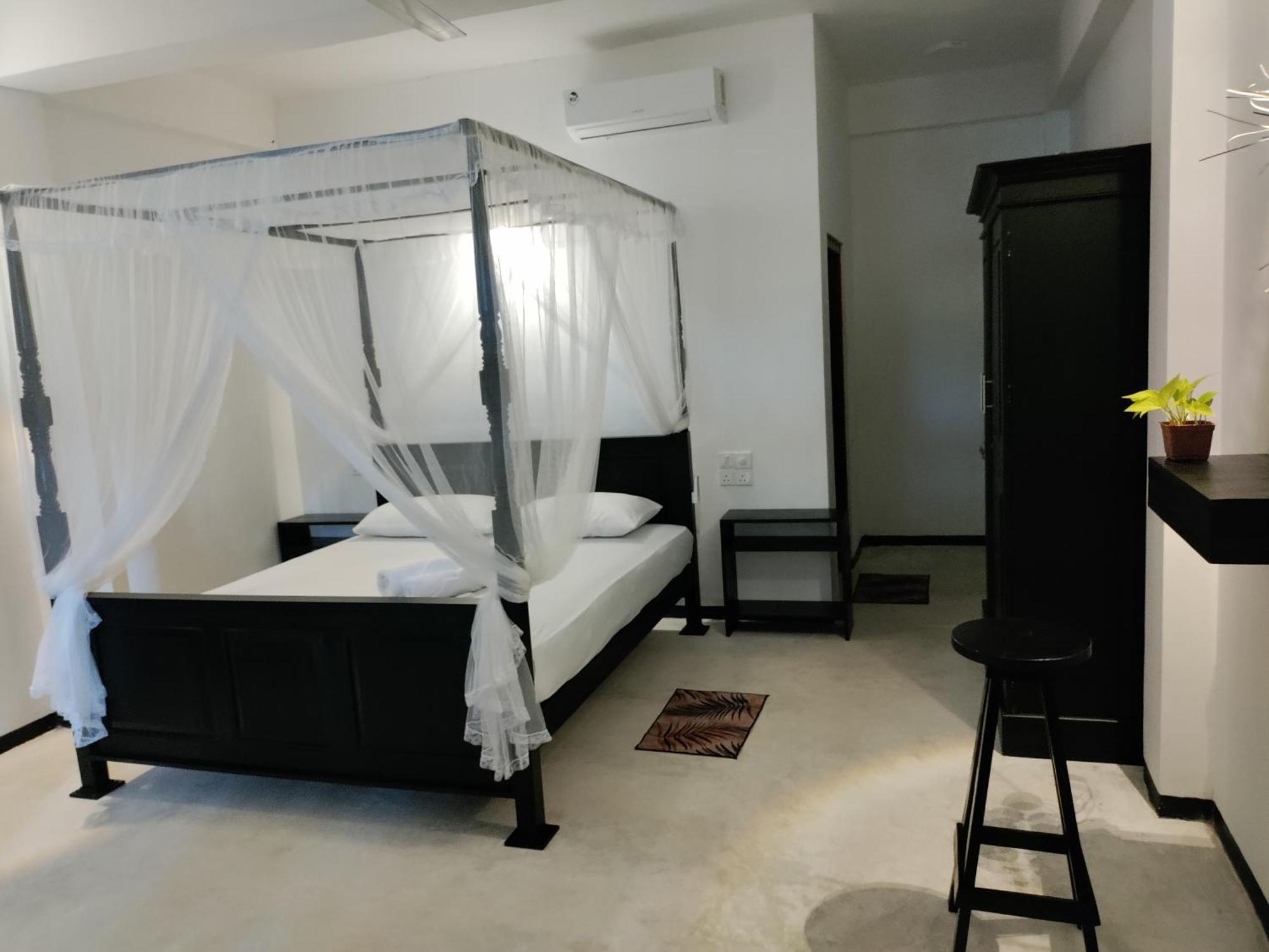 La Fiesta Bed & Breakfast Weligama Room photo